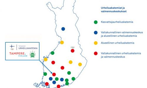 Tampereen huippu-urheilukeskuksessa asiantuntijat toimivat pelaajien arjessa valmennuksen tukena