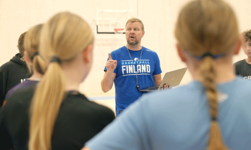 Kuortaneen ja Varalan Urheiluopistot yhdistävät osaamista Valmennuksen erikoisammattitutkinnon toteutuksessa