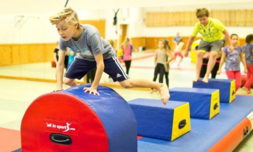 Liikunnallinen perhetapahtuma -Tampereen päivä 5.10. klo 14.00-17.30